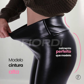 Calça de Couro Aveludada - HotLeg™ + Brinde Exclusivo