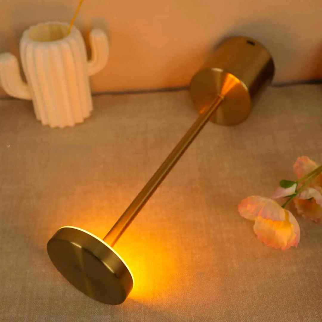Luminária de Mesa LED Recarregável com Touch