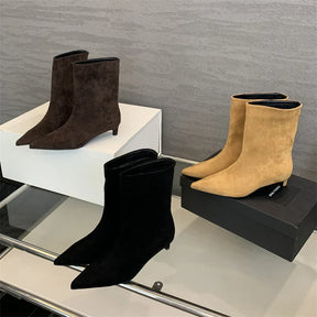 Bota Feminina de Bico Fino Salto Baixo Vintage - (Promoção de Inverno 2025)