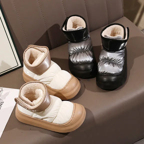 Bota Feminina Para Inverno Impermeável Cano Curto com Forro de Algodão