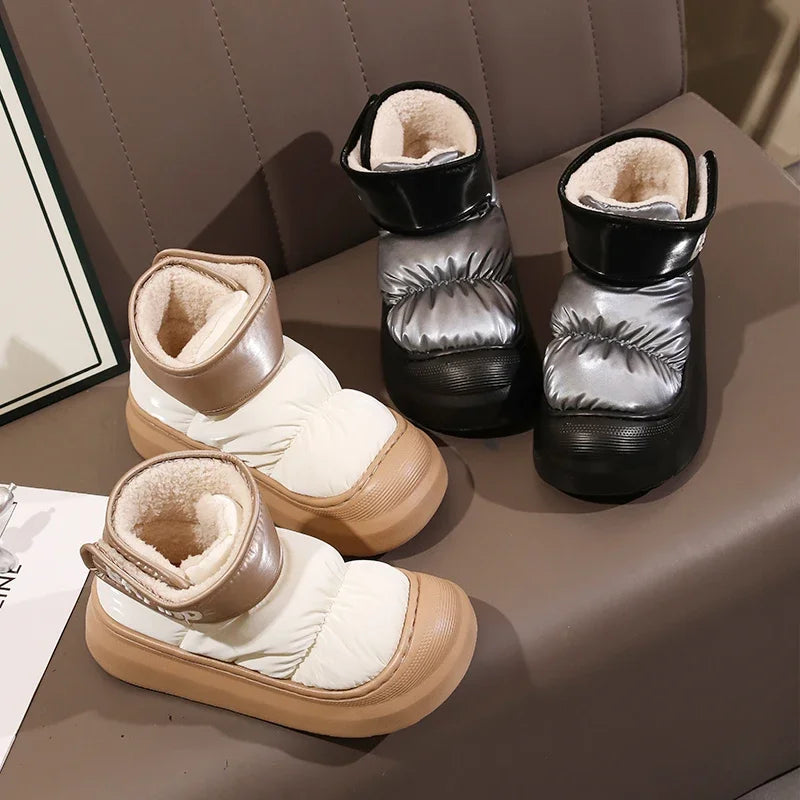 Bota Feminina Para Inverno Impermeável Cano Curto com Forro de Algodão