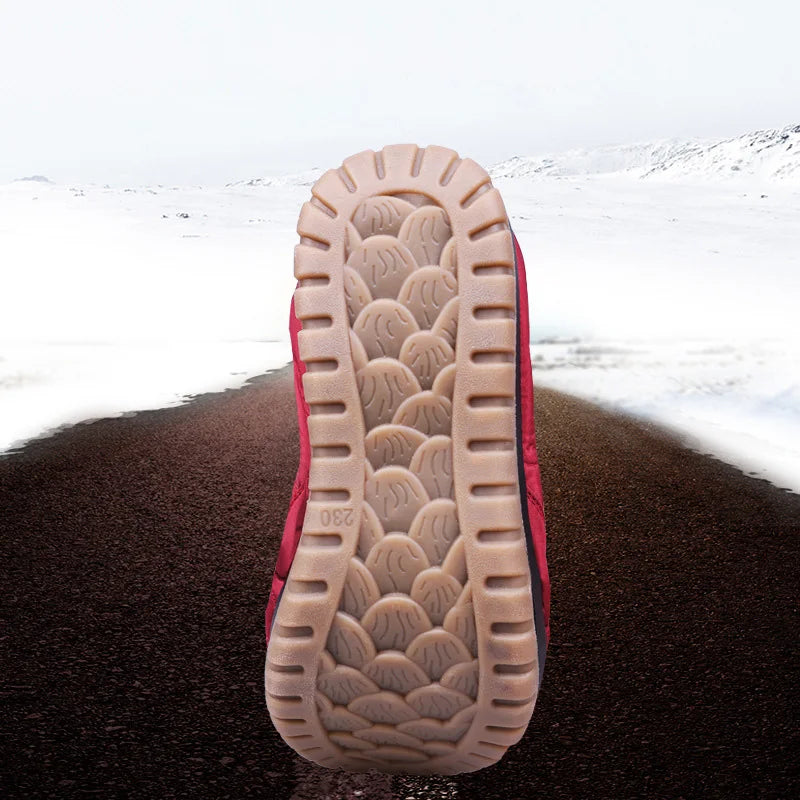 Bota Curta Feminina Para Inverno Impermeável Antiderrapante Proteção e Conforto – (Promoção de Inverno 2025)