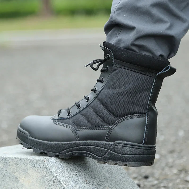 Bota Masculina Resistente Levs