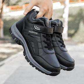 Bota Unissex Para Inverno Impermeável com Forro Peludo