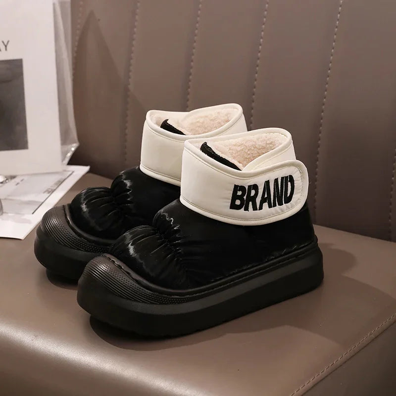 Bota Feminina Para Inverno Impermeável Cano Curto com Forro de Algodão