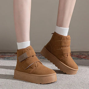 Bota Feminina Curta Forrada com Algodão Térmico – (Promoção de Inverno 2025)