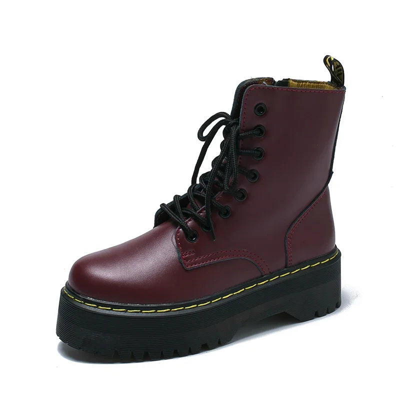 Bota Feminina de Cano Curto com Cadarço (Promoção de Inverno 2025)