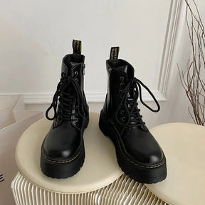Bota Coturno de Couro Feminina Trend - LP MINDSET