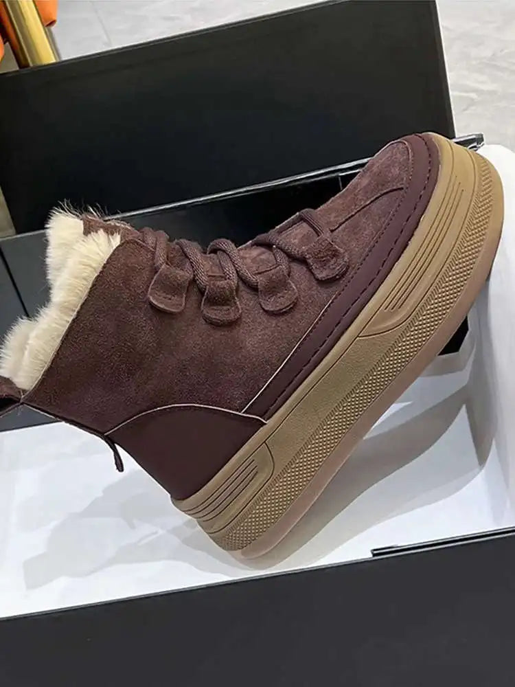 Bota Feminina Estilo Australia Forrada e Confortável – (Promoção de Inverno 2025)