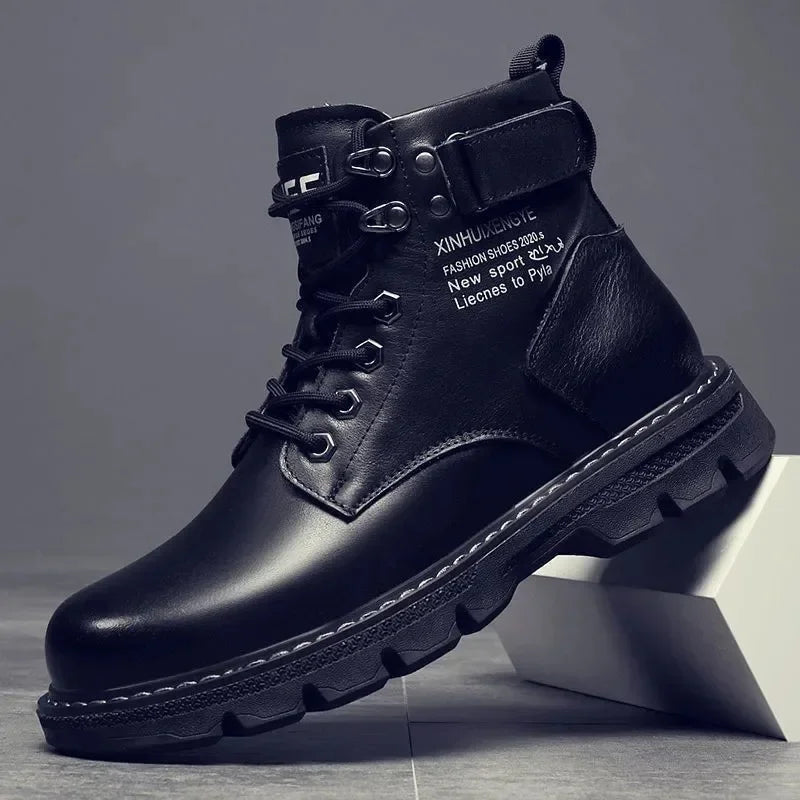 Bota Masculina de Cano Alto Estilo Motoqueiro Impermeável com Design Casual – (Promoção de Inverno 2025)