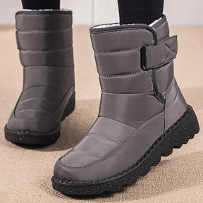 Bota Feminina Estilo Coreano com Cano Curto