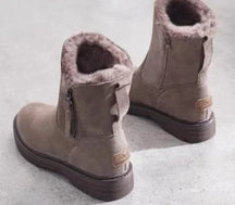 Bota Feminina Cano Curto em Camurça com Forro Solado Confortável – (Promoção de Inverno 2025)
