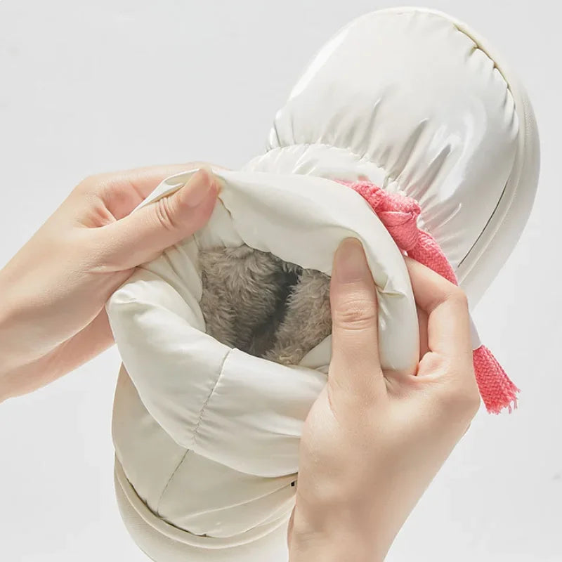 Bota Feminina Impermeável com Forro Peluciado Solado Macio Estilo Casual – (Promoção de Inverno 2025)